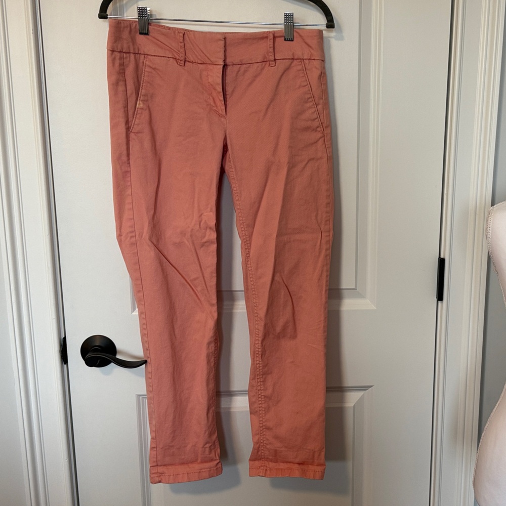 LOFT Women's Peach Capris